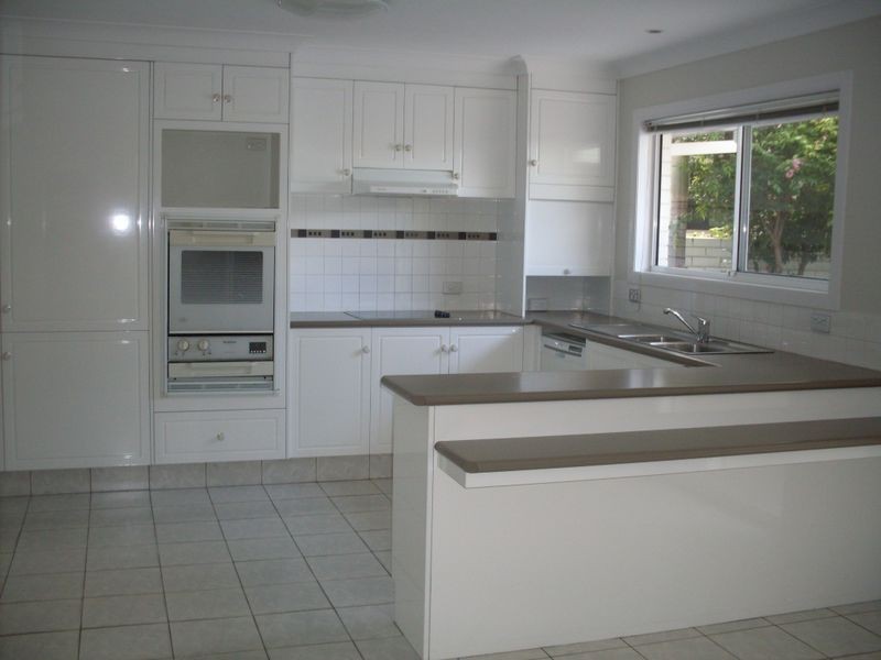 78 Boomerang Crescent, Sorrento QLD 4217