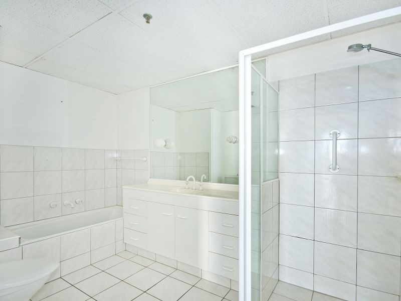 2104/3422 Surfers Paradise Boulevarde, Surfers Paradise QLD 4217