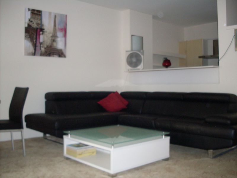 26 Palm Avenue, Surfers Paradise QLD 4217