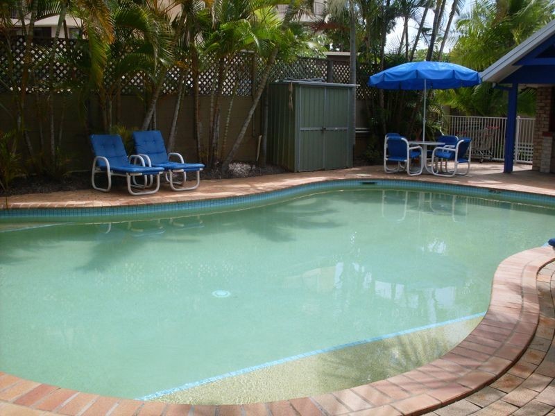 43 Cypress Avenue, Surfers Paradise QLD 4217