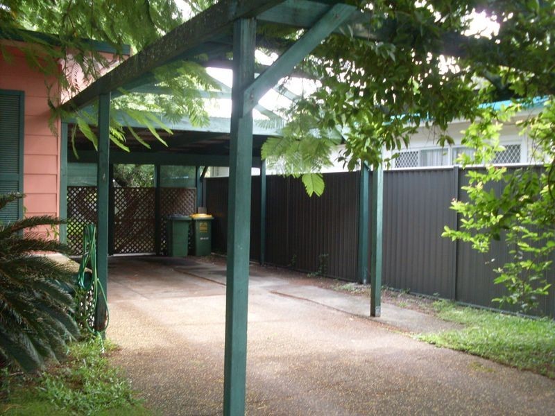 12 Skiff Street, Southport QLD 4215