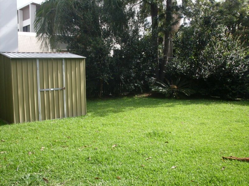 12 Skiff Street, Southport QLD 4215