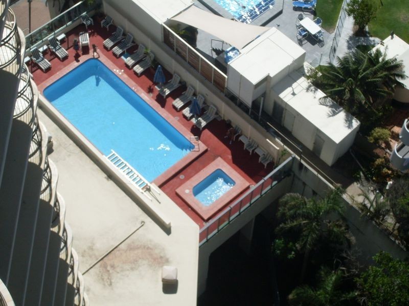 18 Hanlan Street, Surfers Paradise QLD 4217