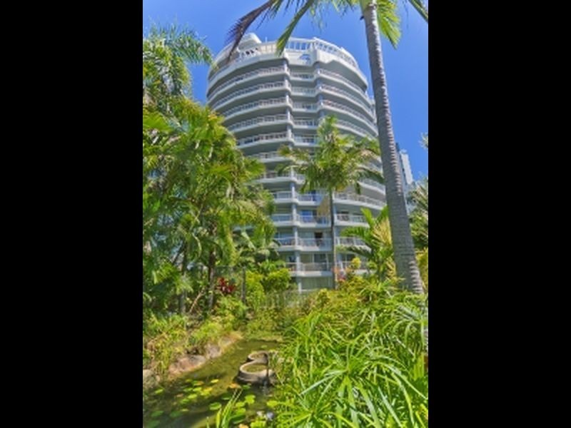 19 Riverview Parade, Surfers Paradise QLD 4217