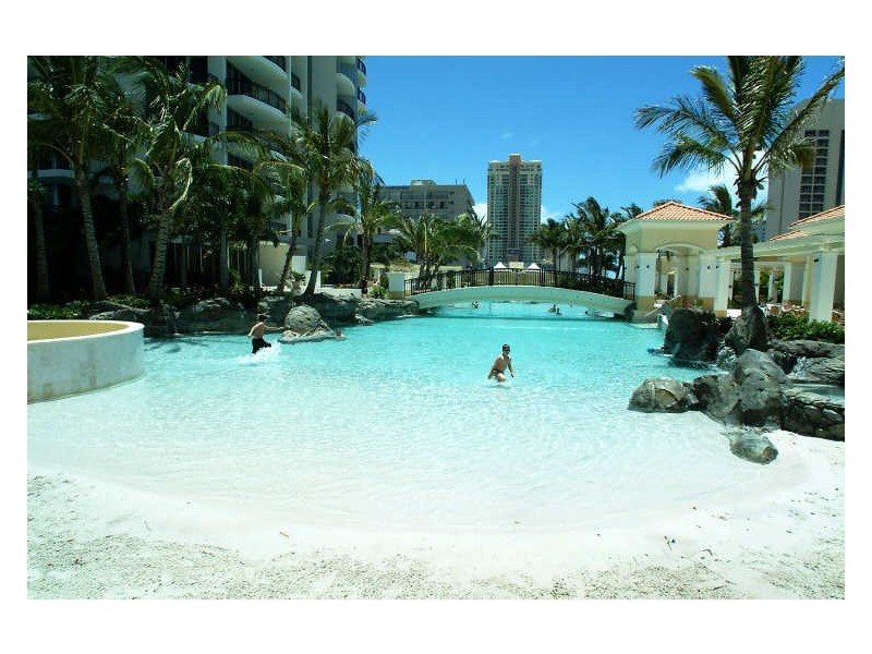 3142/23 Ferny Avenue, Surfers Paradise QLD 4217