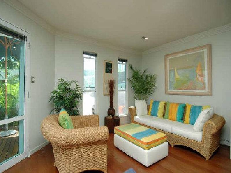 2/24 Norfolk Avenue, Surfers Paradise QLD 4217