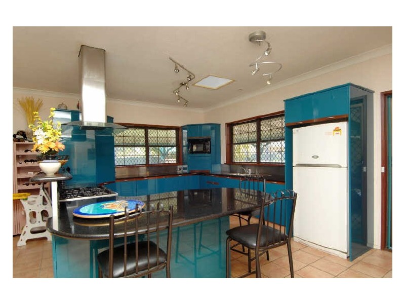 11 Maryland Avenue, Carrara QLD 4211