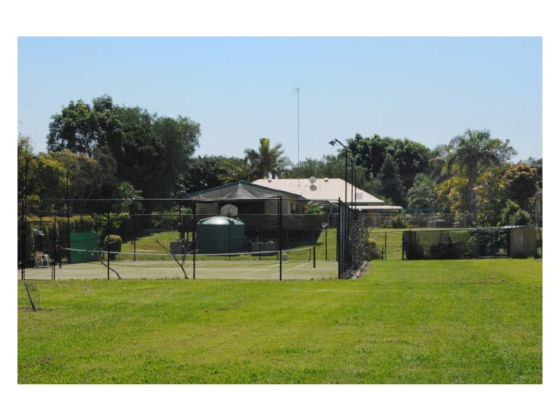 11 Maryland Avenue, Carrara QLD 4211