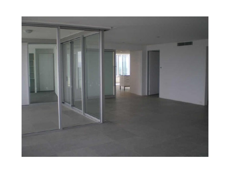 6204/9 Hamilton Avenue, Surfers Paradise QLD 4217