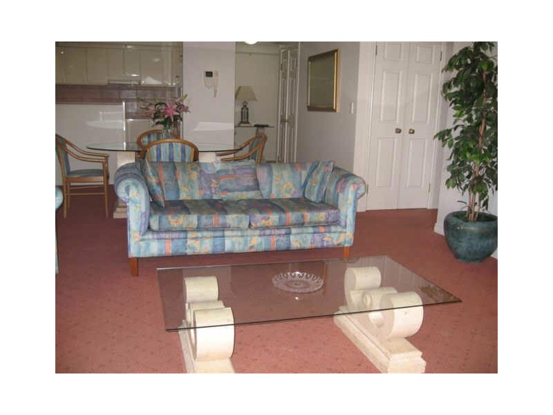 19/7 Elkhorn Avenue, Surfers Paradise QLD 4217