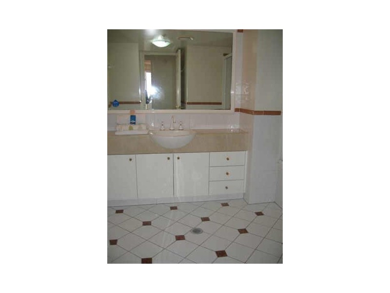 19/7 Elkhorn Avenue, Surfers Paradise QLD 4217