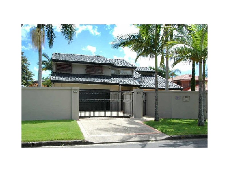 25 Jaguar Drive, Bundall QLD 4217