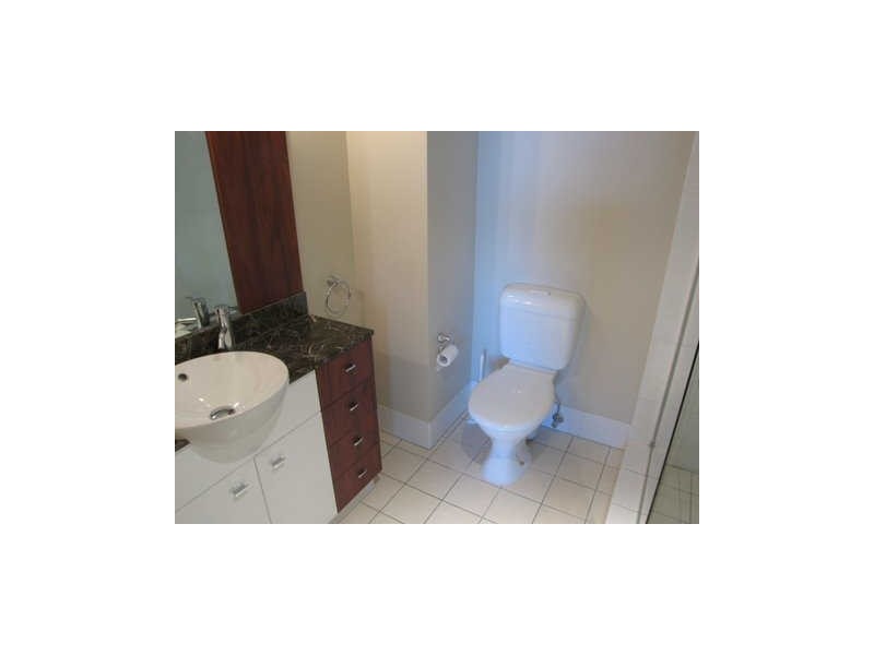 2107/23 Ferny Avenue, Surfers Paradise QLD 4217