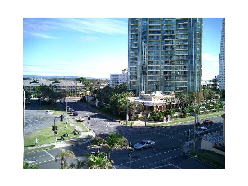 Surfers Paradise QLD 4217