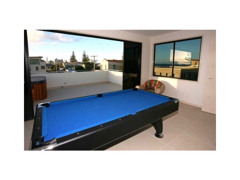 Mermaid Beach QLD 4218