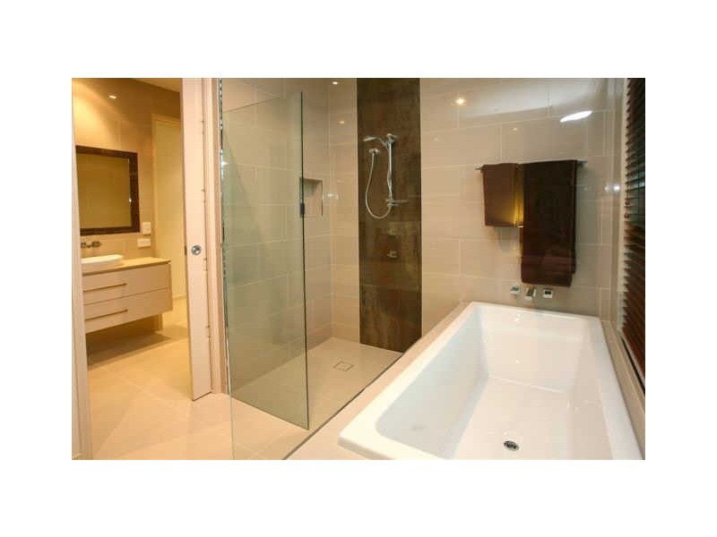 Mermaid Beach QLD 4218