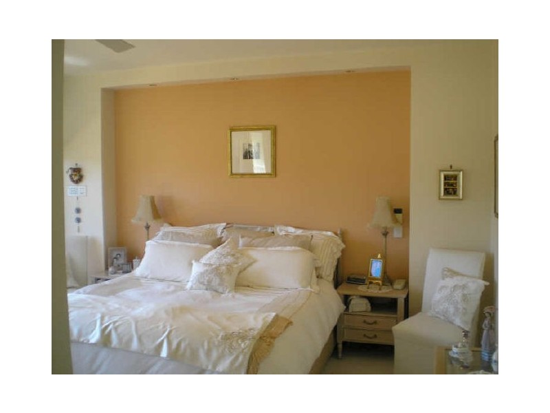 Isle Of Capri QLD 4217