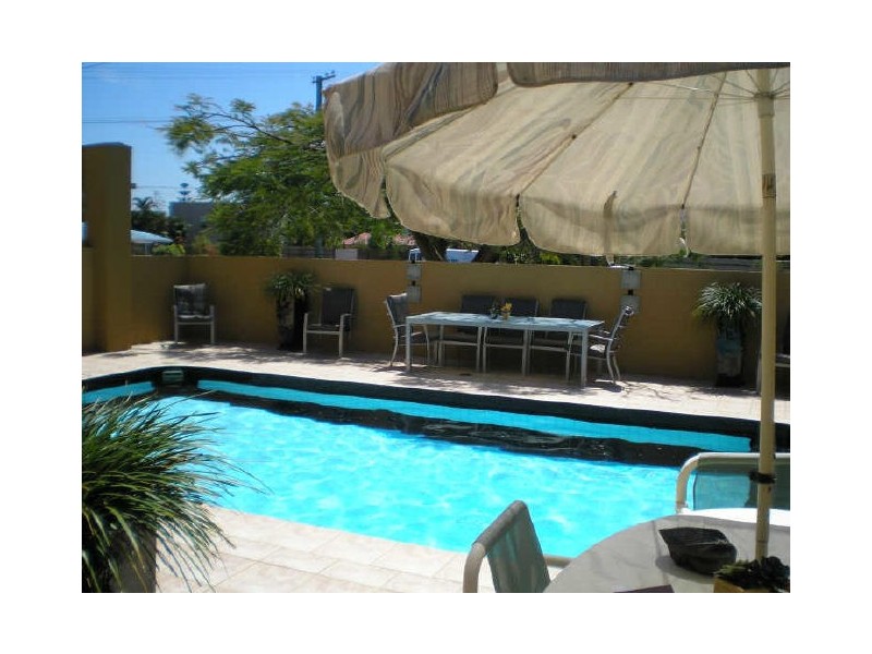 Isle Of Capri QLD 4217