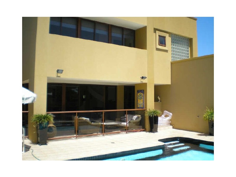 Isle Of Capri QLD 4217