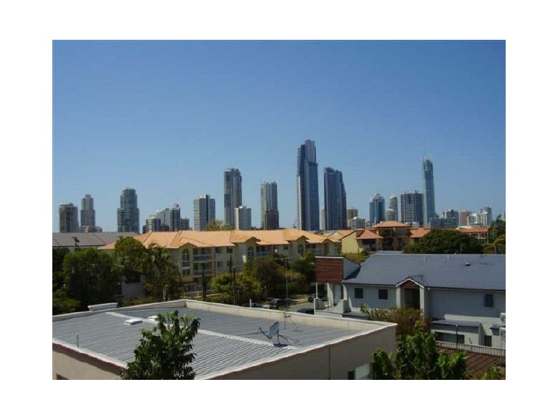 Chevron Island QLD 4217