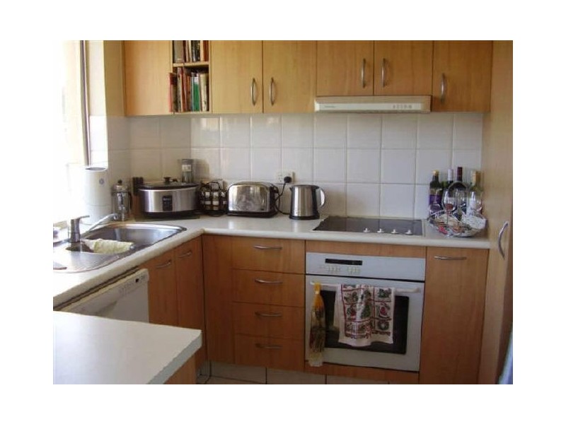 Chevron Island QLD 4217