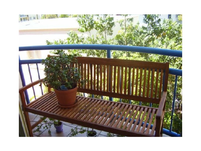 Chevron Island QLD 4217