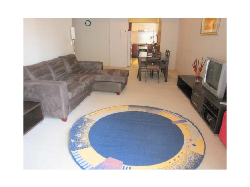 2011/23 Ferny Avenue, Surfers Paradise QLD 4217