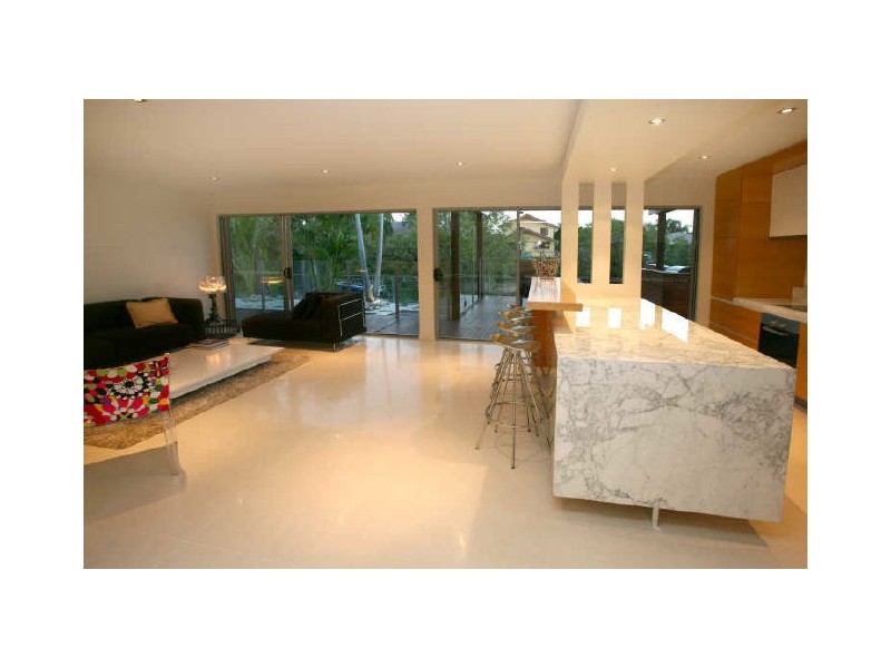 Broadbeach Waters QLD 4218