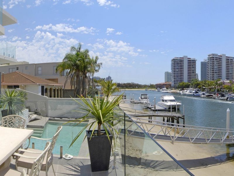 Surfers Paradise QLD 4217