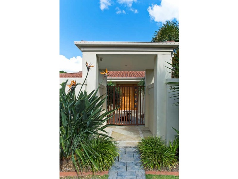 Broadbeach Waters QLD 4218