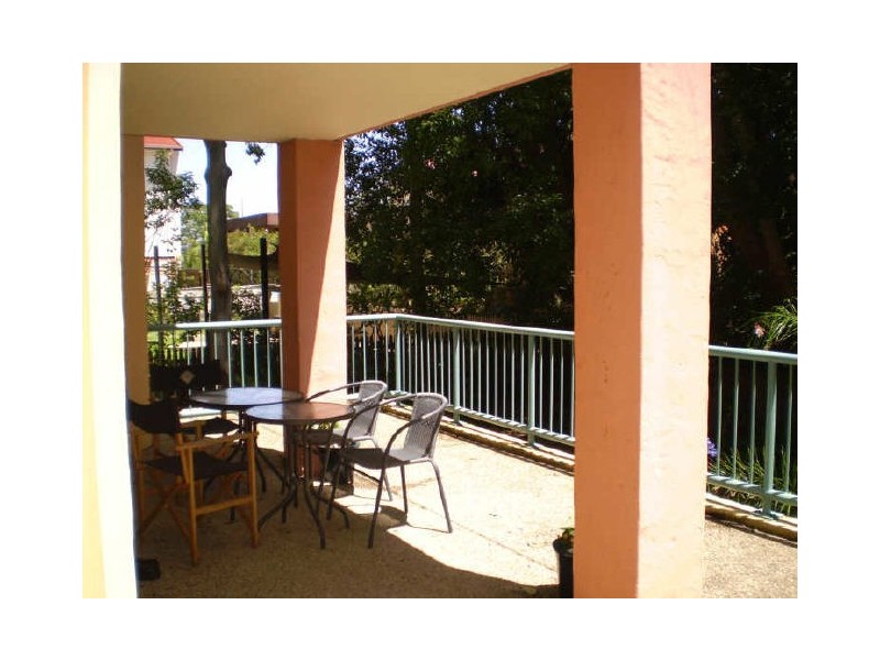 3/37 Meron street, Southport QLD 4215