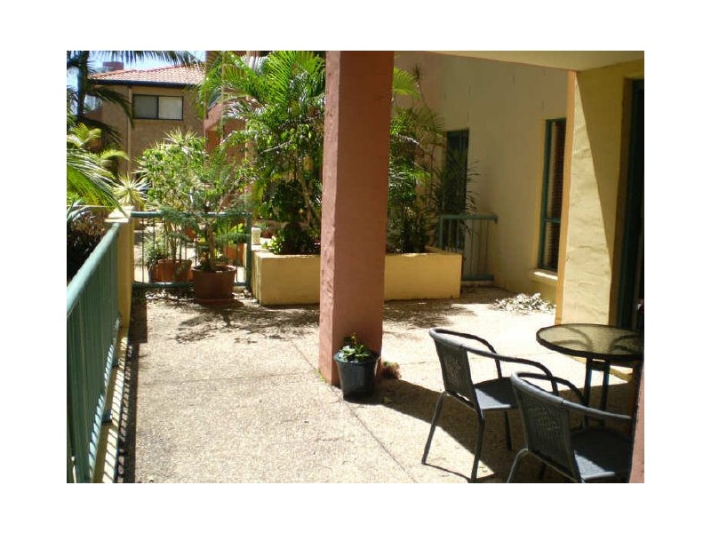 3/37 Meron street, Southport QLD 4215