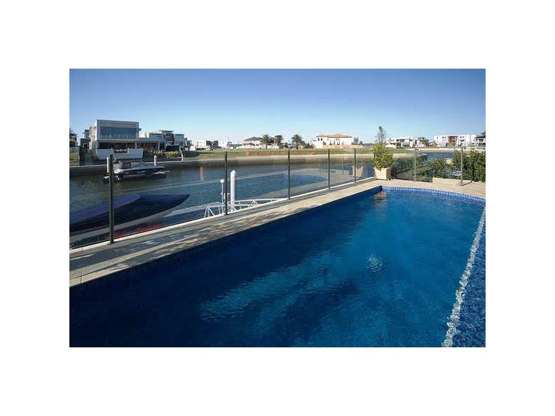 Paradise Point QLD 4216