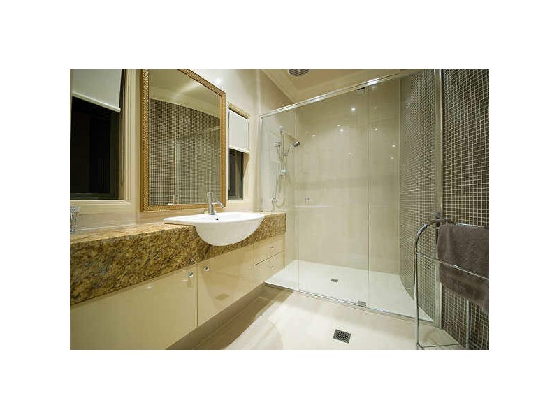 Paradise Point QLD 4216