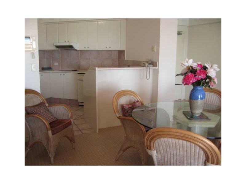 6 View Avenue, Surfers Paradise QLD 4217