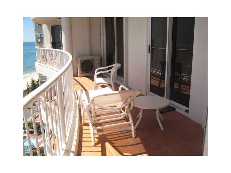 6 View Avenue, Surfers Paradise QLD 4217