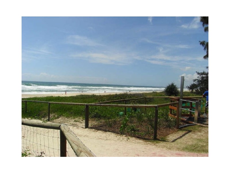Broadbeach QLD 4218