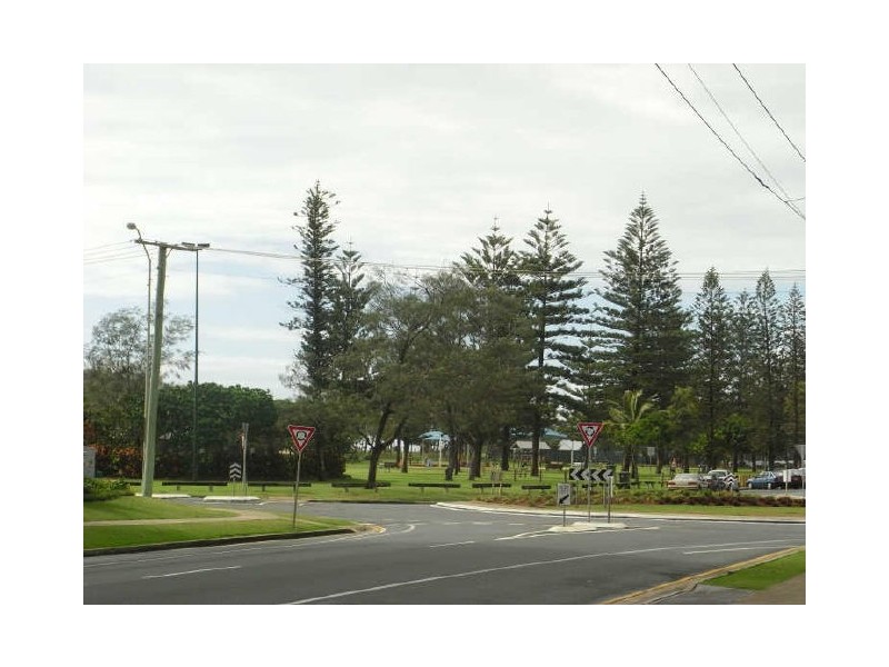 Broadbeach QLD 4218