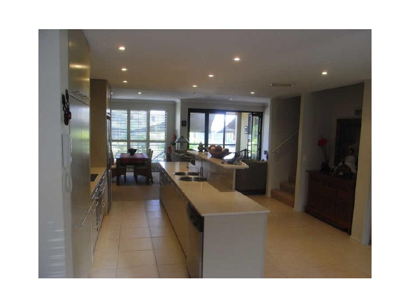 Broadbeach Waters QLD 4218