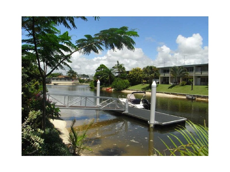 Broadbeach Waters QLD 4218