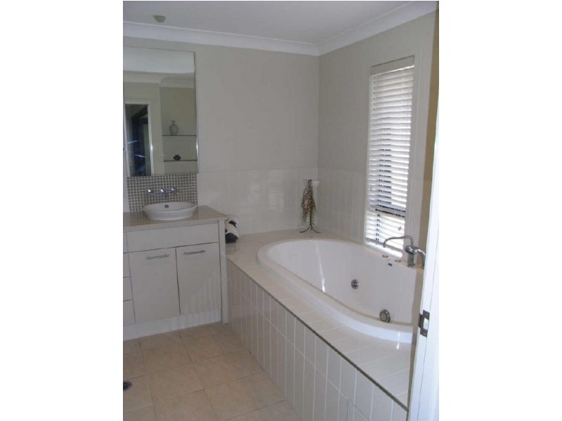 Broadbeach Waters QLD 4218