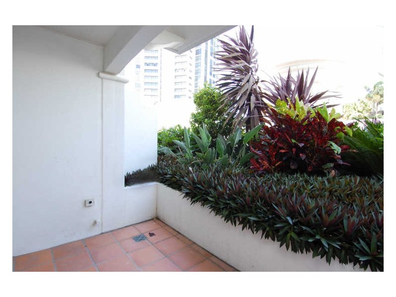 1108/90 Surf Parade, Broadbeach QLD 4218