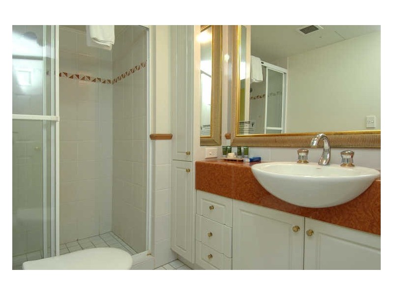 1108/90 Surf Parade, Broadbeach QLD 4218