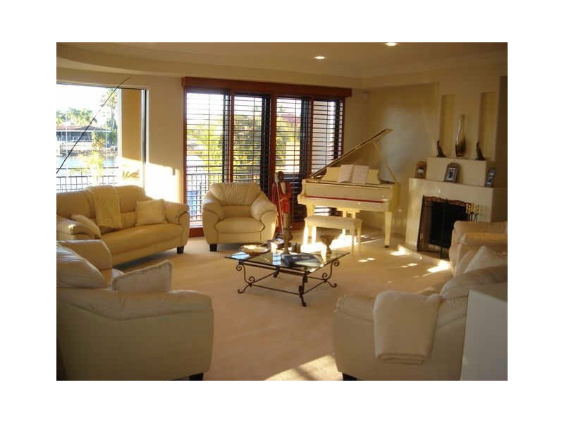 Isle Of Capri QLD 4217