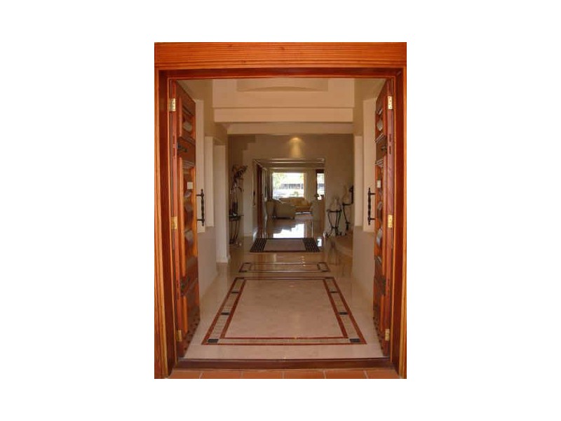 Isle Of Capri QLD 4217