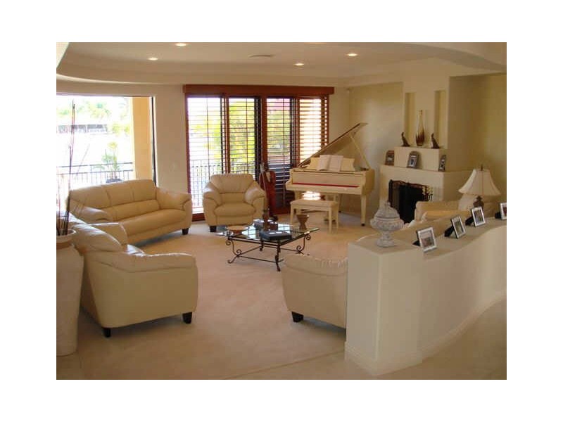 Isle Of Capri QLD 4217