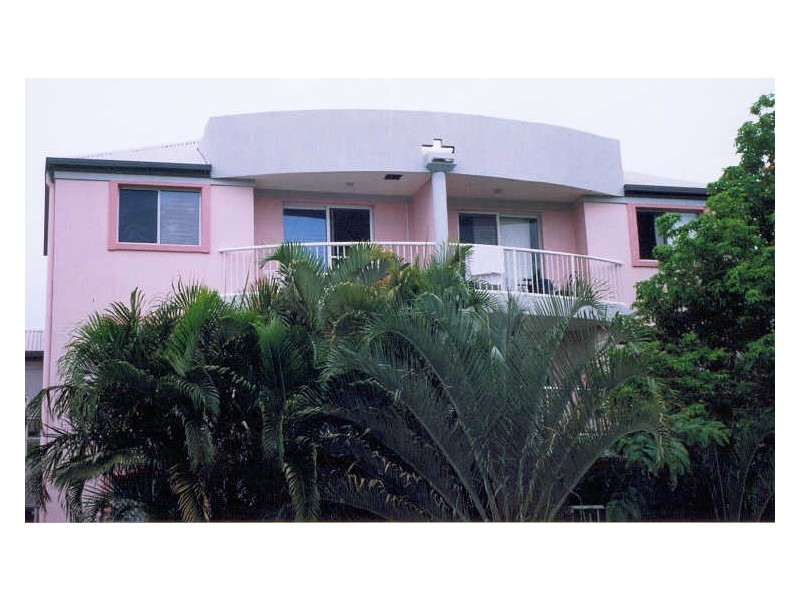 9/25 Darrambal Street, Chevron Island QLD 4217