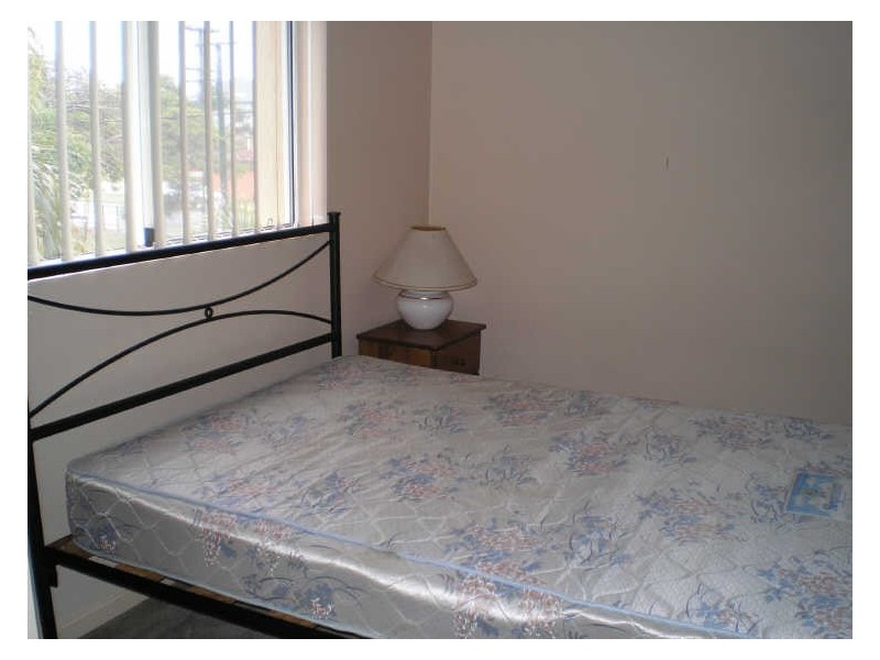 9/25 Darrambal Street, Chevron Island QLD 4217