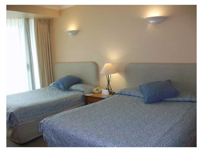 1401 & 1402/25 Laycock Street, Surfers Paradise QLD 4217