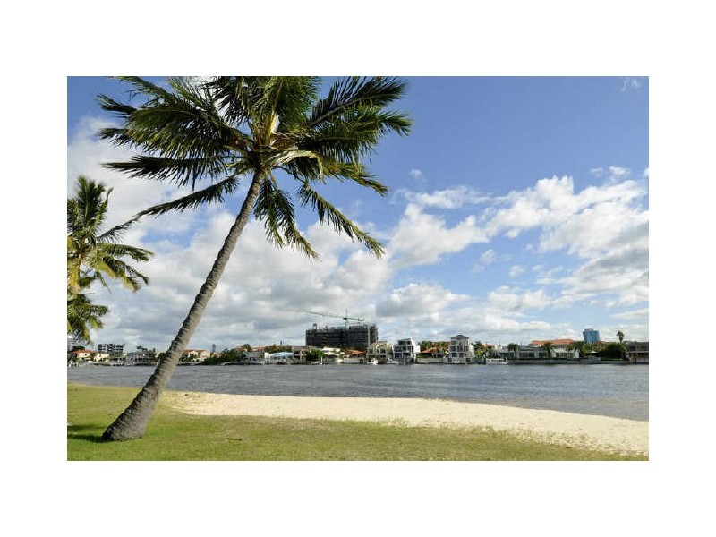 Surfers Paradise QLD 4217